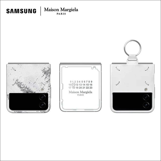 Thiết kế của Galaxy Z Flip4 Maison Margiela Edition cùng 2 món phụ kiện