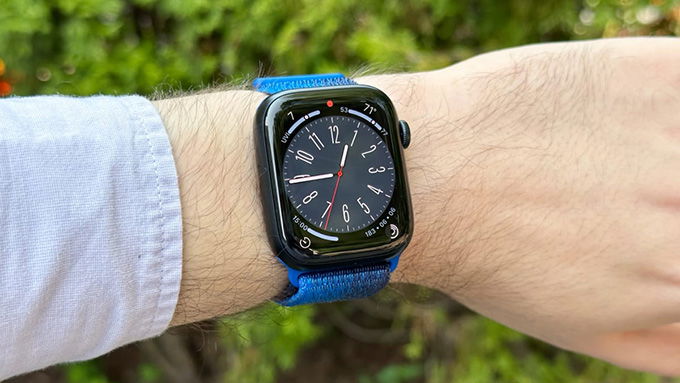 Apple Watch Series 8 có thiết kế giống mẫu đồng hồ tiền nhiệm