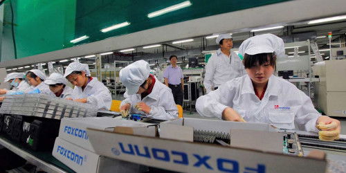 Bộ đôi iPhone 14 Pro lại đứng trước nguy cơ thiếu hụt do nhà máy Foxconn tại Trung Quốc xảy ra bạo động