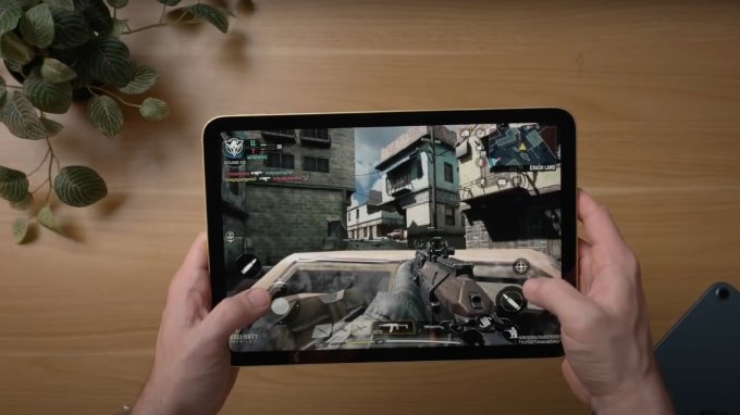 iPad Gen 10 có thể chiến những game 3D nặng một cách mượt mà