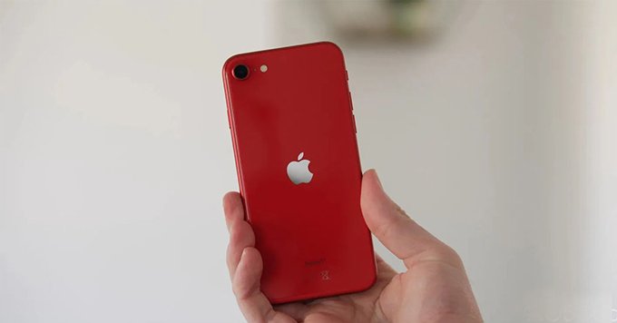 iPhone SE 4 đang được giới công nghệ quan tâm về vấn đề gì?
