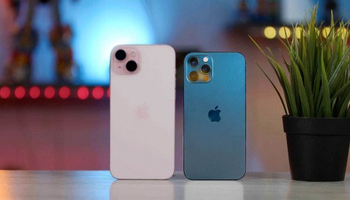 So sánh iPhone 15 Plus và iPhone 12 Pro: Bản Plus thế hệ mới liệu có tốt hơn?