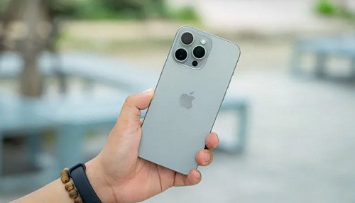iPhone 15 Pro Max 1TB phù hợp với người dùng nào?