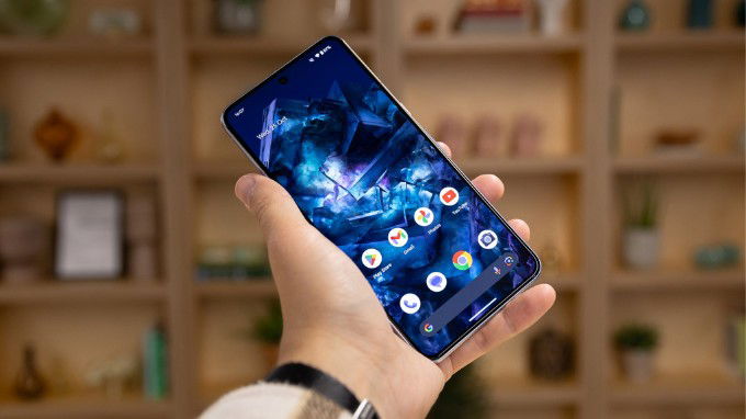 Màn hình hiển thị của Pixel 8 Pro