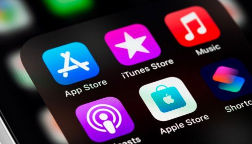 Gurman: Apple sẽ cho phép tải ứng dụng từ bên thứ ba trong năm 2024