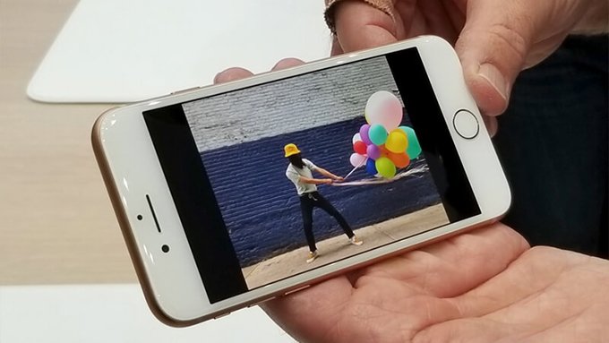 Bạn có thể chơi nhiều thể loại game 3D nặng trên iPhone 8 256GB cũ