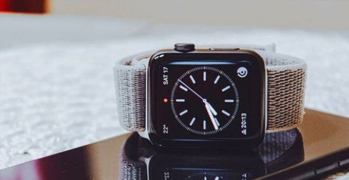 Apple Watch được đánh giá là không có điểm gì khác biệt 