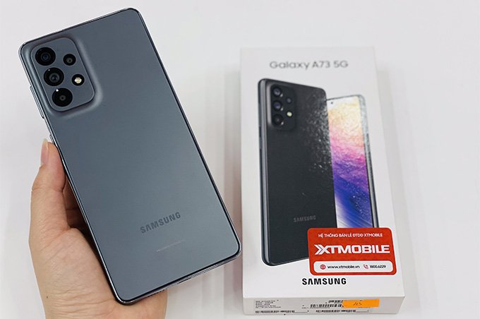 Top 10 khuôn mẫu điện thoại cảm ứng tầm trung xứng đáng mua sắm nhất năm 2022: Galaxy A73