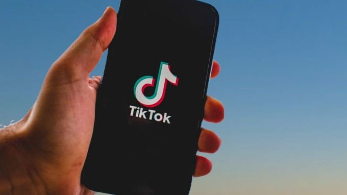 TikTok là phần mềm gì