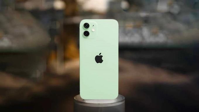 iPhone 12 màu xanh lá (Green): Lựa chọn phù hợp cho những người mệnh Mộc
