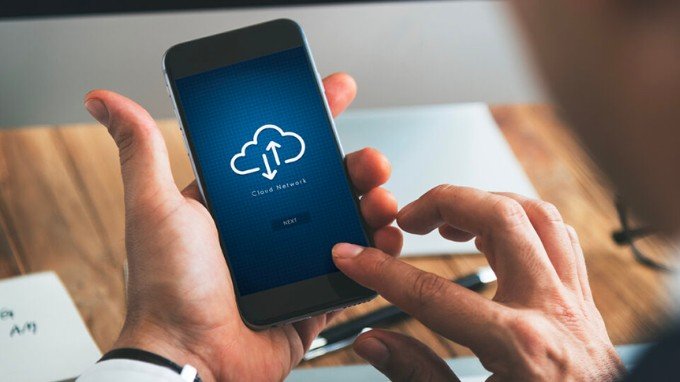Sử dụng dịch vụ lưu trữ đám mây để giải phóng dung lượng điện thoại