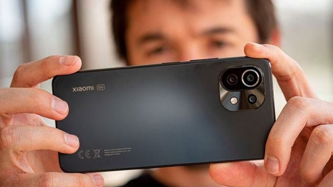 Xiaomi 11 Lite 5G có cụm 3 camera chất lượng