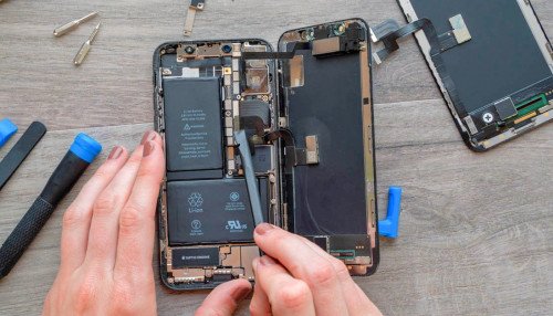 Thay pin iPhone giá bao nhiêu? Khi nào nên thay pin iPhone?