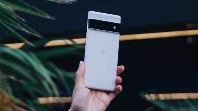 Google Pixel 6a có thanh ngang chứa cụm camera vô cùng độc đáo