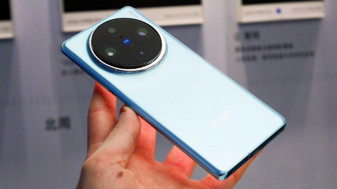 Vivo X100 Pro là điện thoại livestream tốt