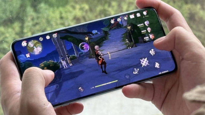 Thoả thích chiến game với Oppo Find X8 5G 512GB 