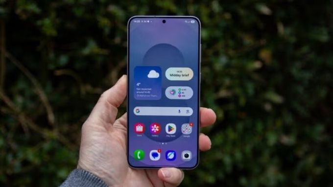 màn hình của Samsung Galaxy S25 5G (12GB|256GB) SM-S931N (Cũ 99%)