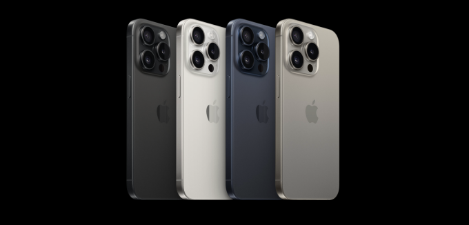 iPhone 15 Pro Max với 4 phiên bản màu sắc khác sau