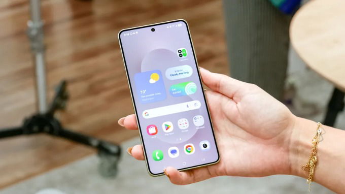Bên trong Samsung S25 Edge là con chip Snapdragon 8 Elite Gen 5