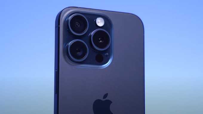 Camera của iPhone 16 Pro Max cũ