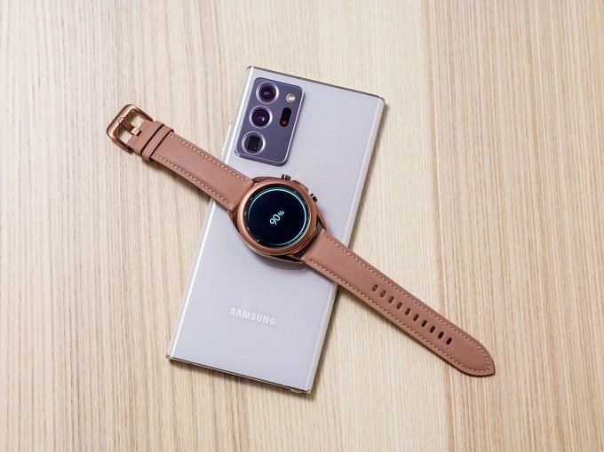 Galaxy Watch 3 hỗ trợ sạc không dây