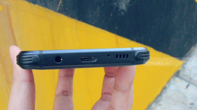 Galaxy S8 Active vẫn được trang bị cổng sạc USB Type C